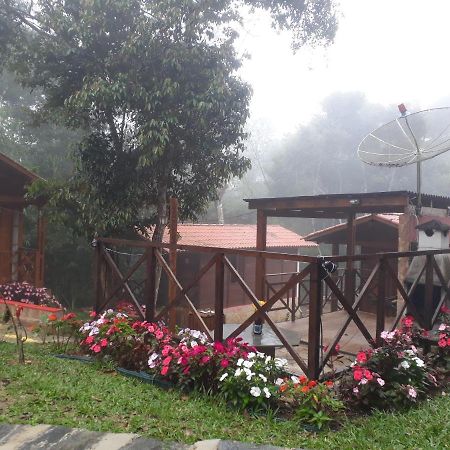 Monte Suico - Chales Para Locacao Guaramiranga Kültér fotó